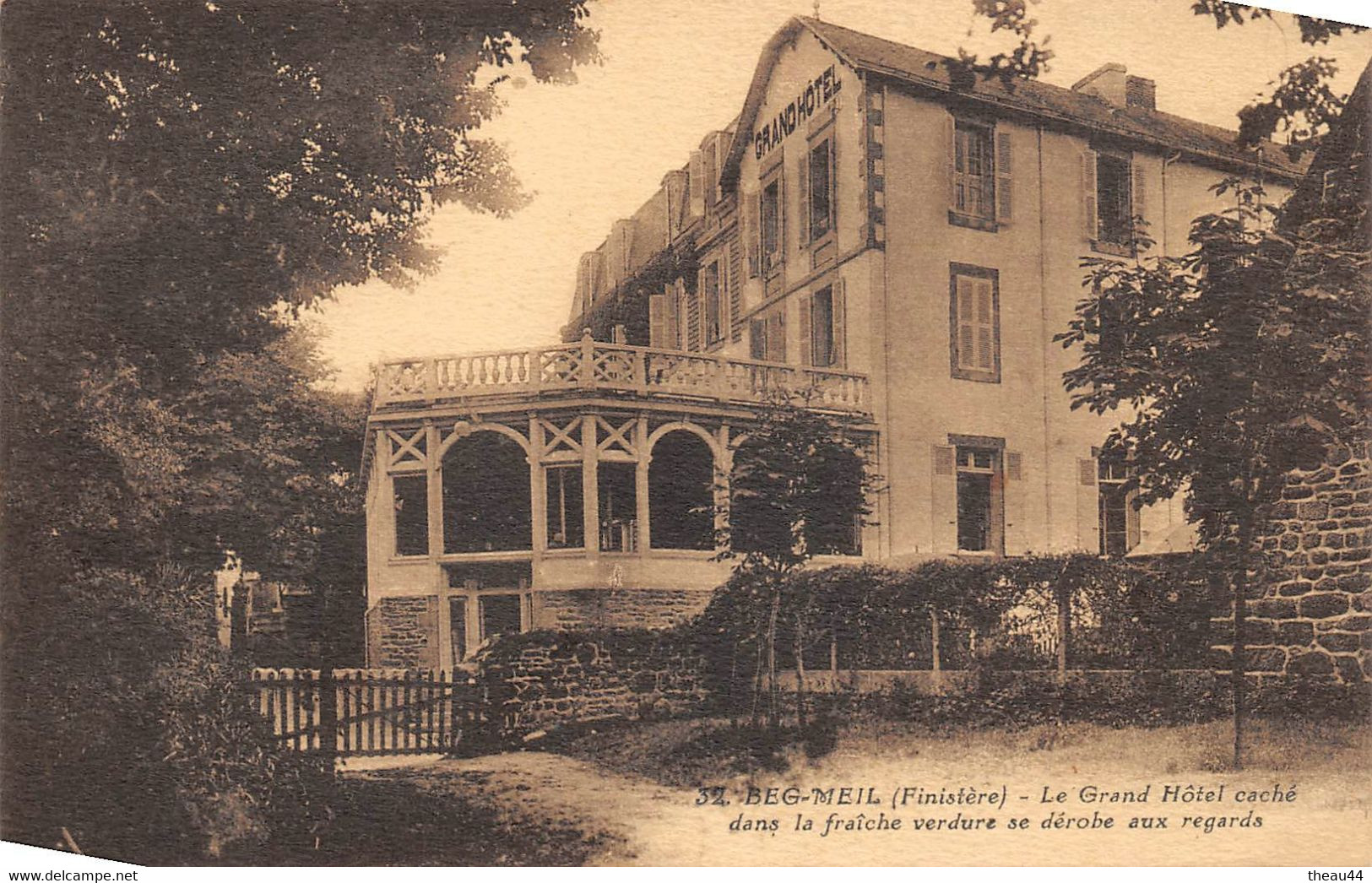 ¤¤   - BEG-MEIL   -  Le Grand Hôtel Caché Dans La Fraiche Verdure Se Dérobe Aux Regards         -   ¤¤ - Beg Meil