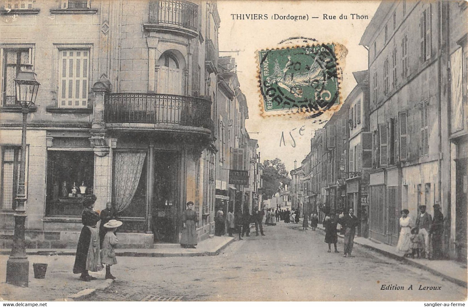 CPA 24 THIVIERS RUE DU THON - Other & Unclassified