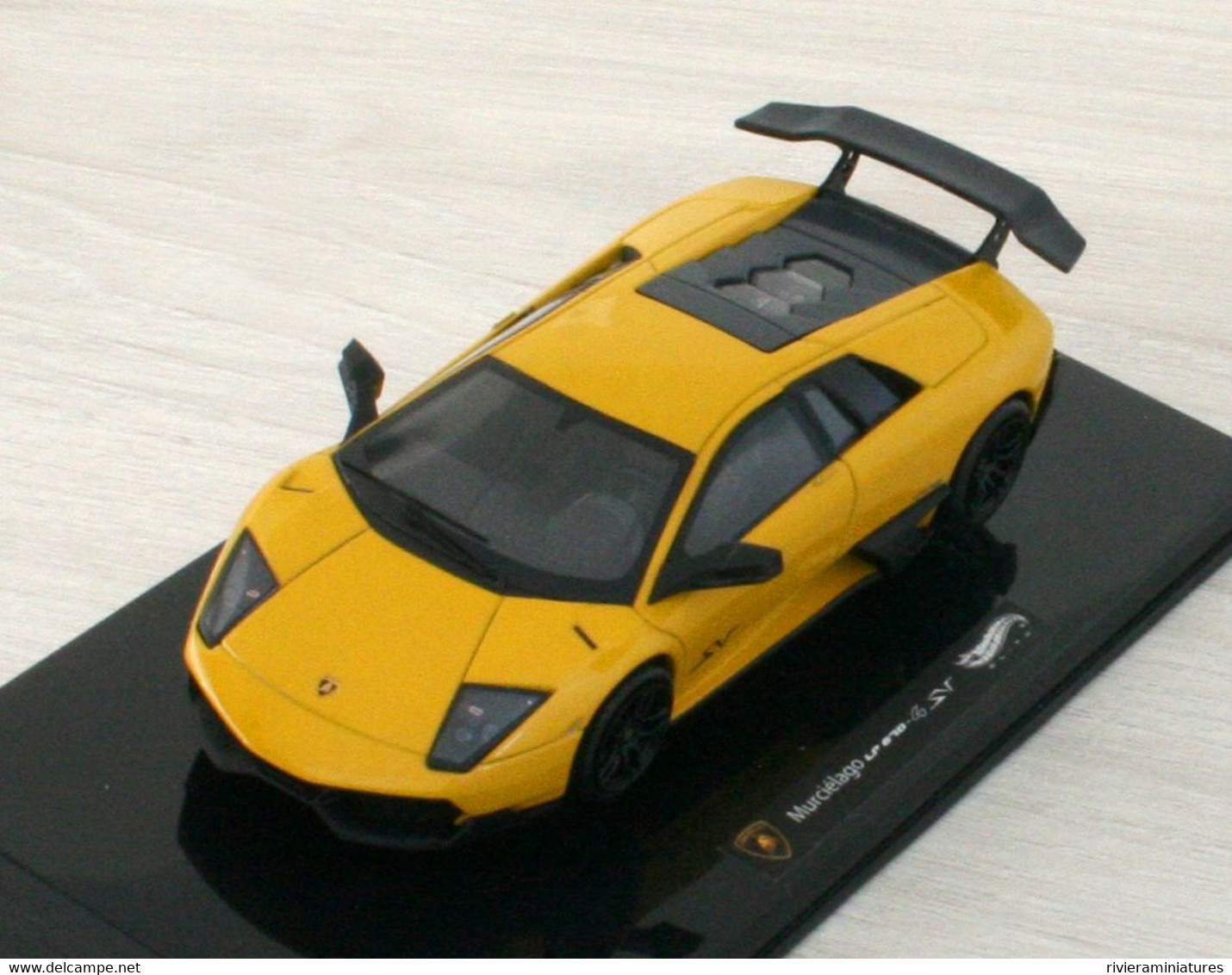 HOTWHEELS ELITE - LAMBORGHINI Murcielago LP 670-4 SV - Jaune Metal - T6934 - 1/43 - Hot Wheels