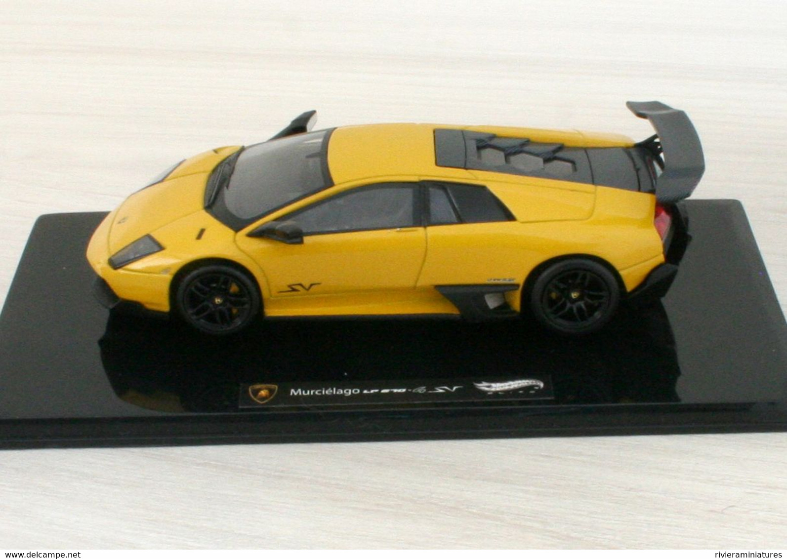 HOTWHEELS ELITE - LAMBORGHINI Murcielago LP 670-4 SV - Jaune Metal - T6934 - 1/43 - Hot Wheels