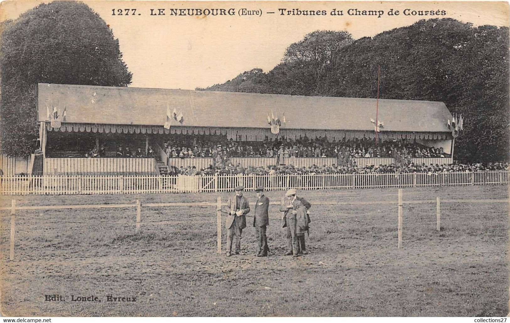 27-LE-NEUBOURG-TRIBUNES DU CHAMP DE COURSES - Le Neubourg