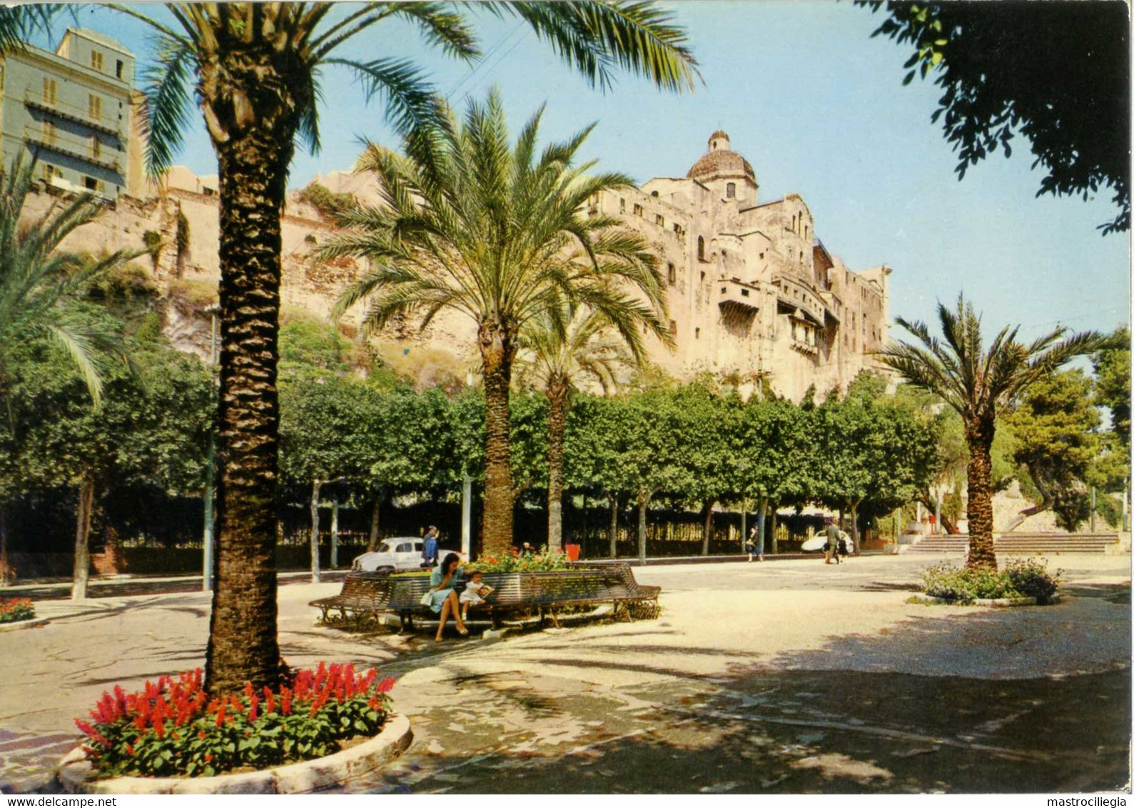 CAGLIARI  Giardini Del Terrapieno - Cagliari