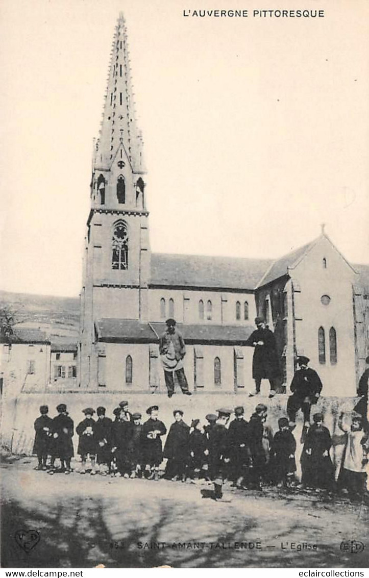 Saint-Amant-Tallende      63      Groupe D'enfants Devant L'église        N° 452      (voir Scan) - Sonstige & Ohne Zuordnung