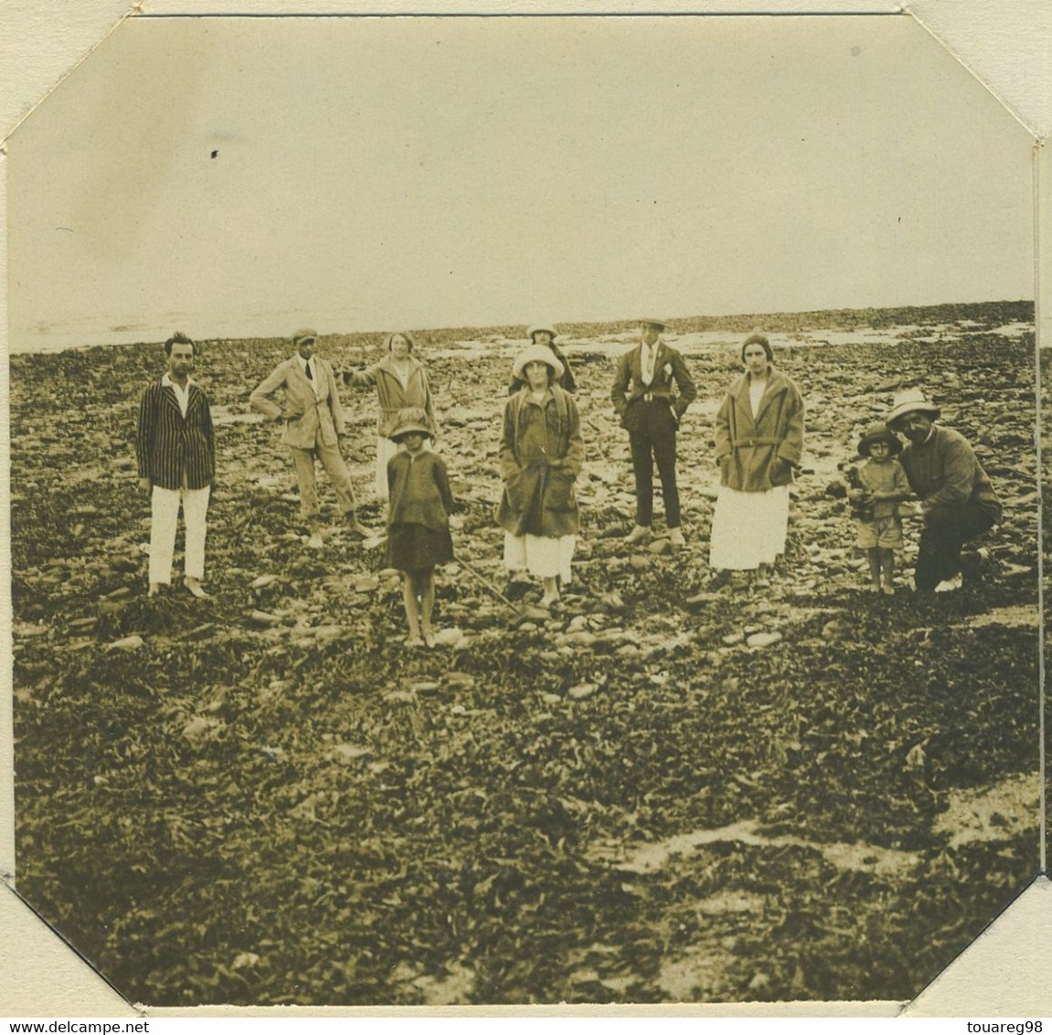 Stéréo Amateur 1923. Les Portes-en-Ré (Charente-Maritime). Groupe Sur La Plage. Ile De Ré. - Photos Stéréoscopiques