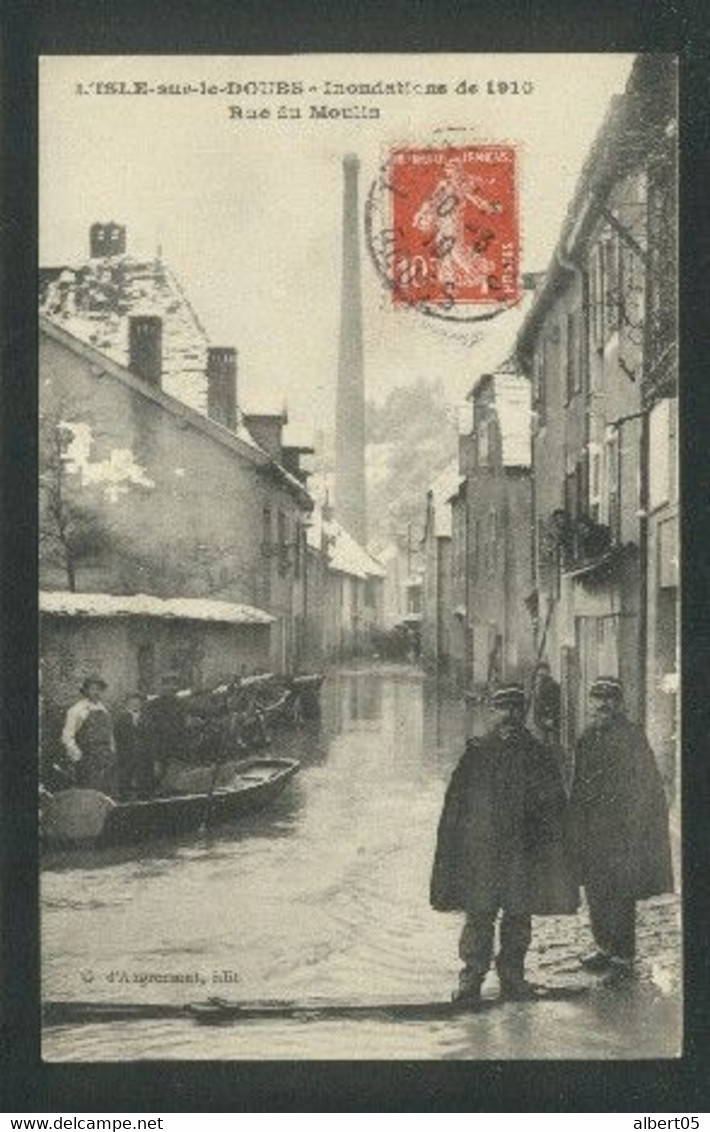 25 - L'Isle-sur-le-Doubs  Inondations De 1910 - Rue Du Moulin -  Gendarmes - Isle Sur Le Doubs