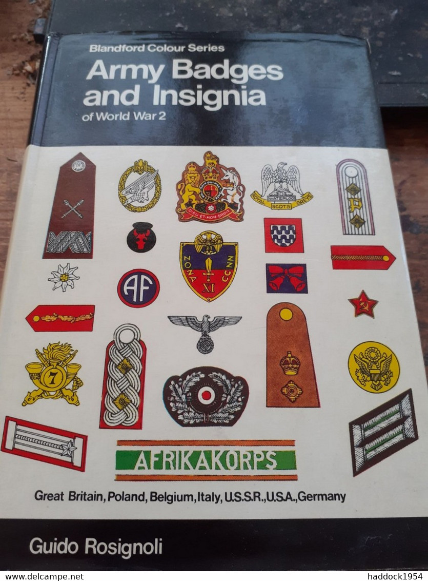 Army Badges And Insignia Of World War 2 GUIDO ROSIGNOLI Blandford Press 1972 - Weltkrieg 1939-45