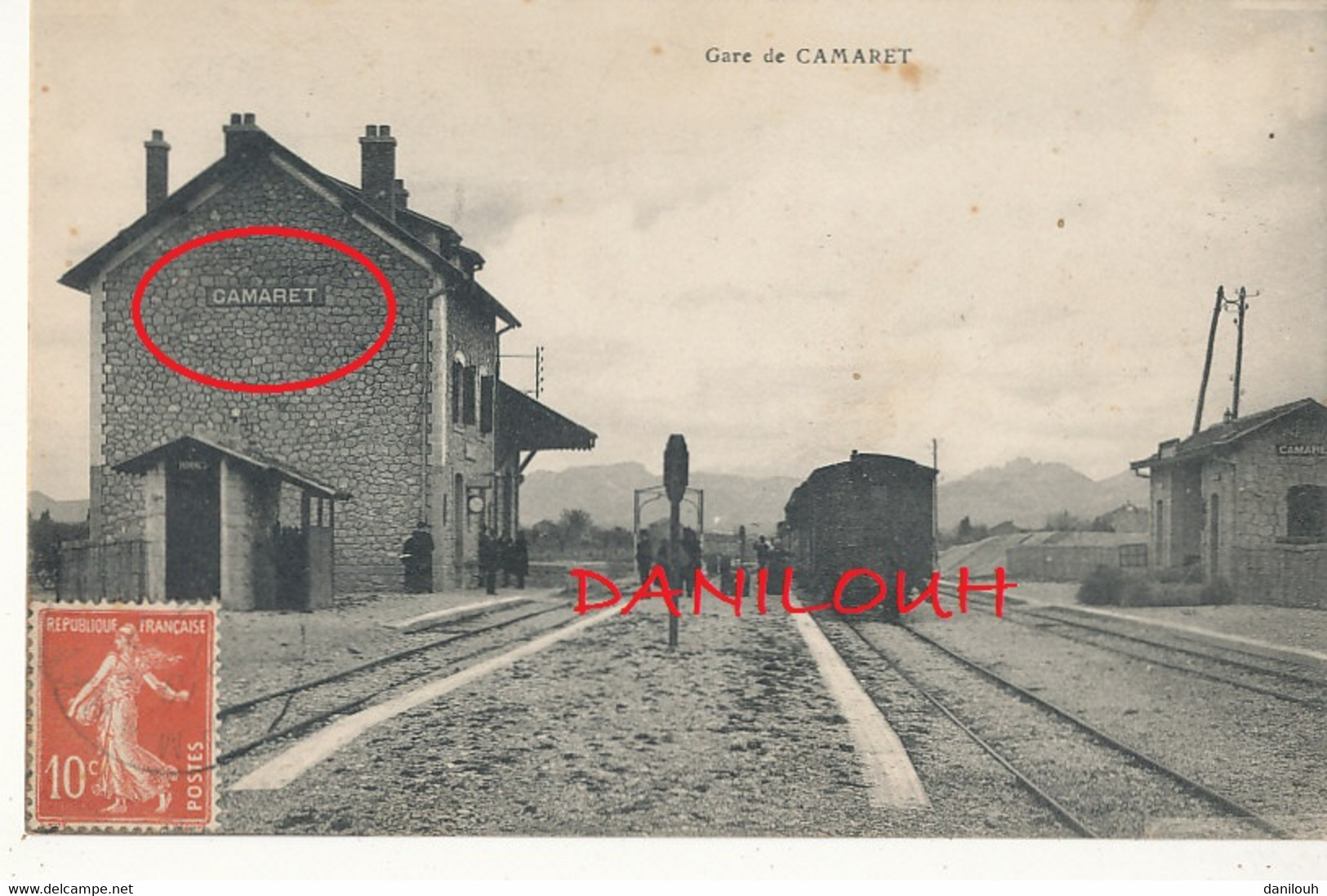 84 // Gare De CAMARET - Camaret Sur Aigues