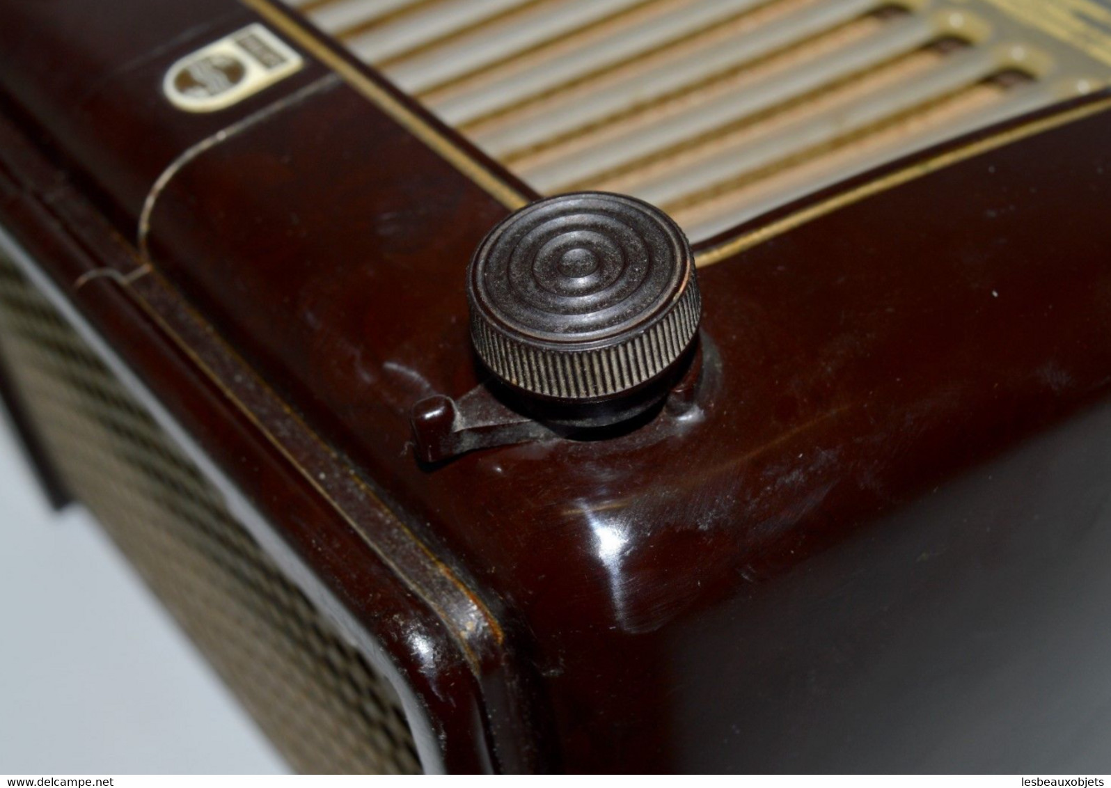 POSTE RADIO PHILIPS BF 290 U BAKELITE ROUGE 1950 à réviser ne fonctionne pas XXe COLLECTION DECO VINTAGE