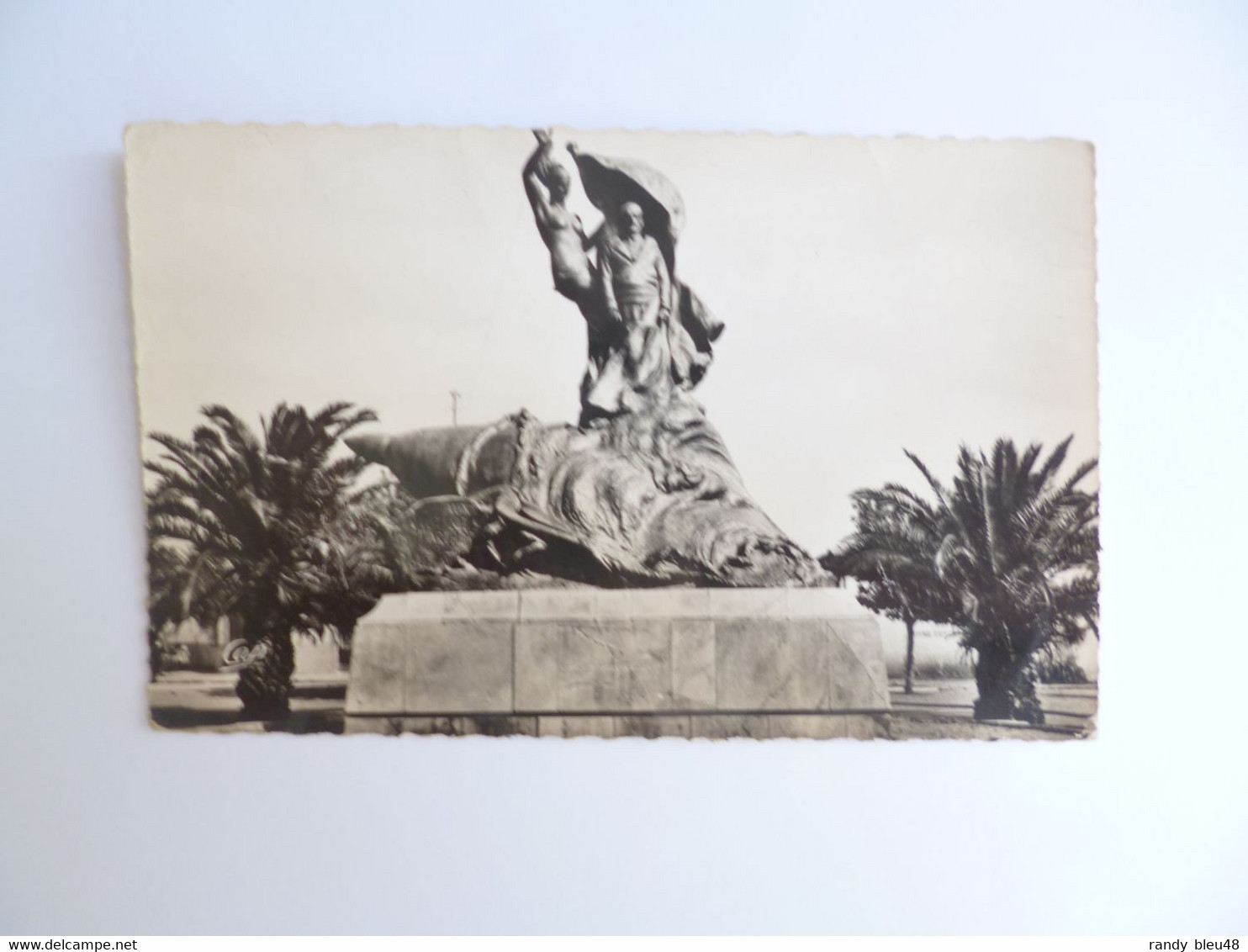 FERRYVILLE  -  MENZEL BOURGUIBA  -  Monument Du Farfadet  -  TUNISIE - Tunisia
