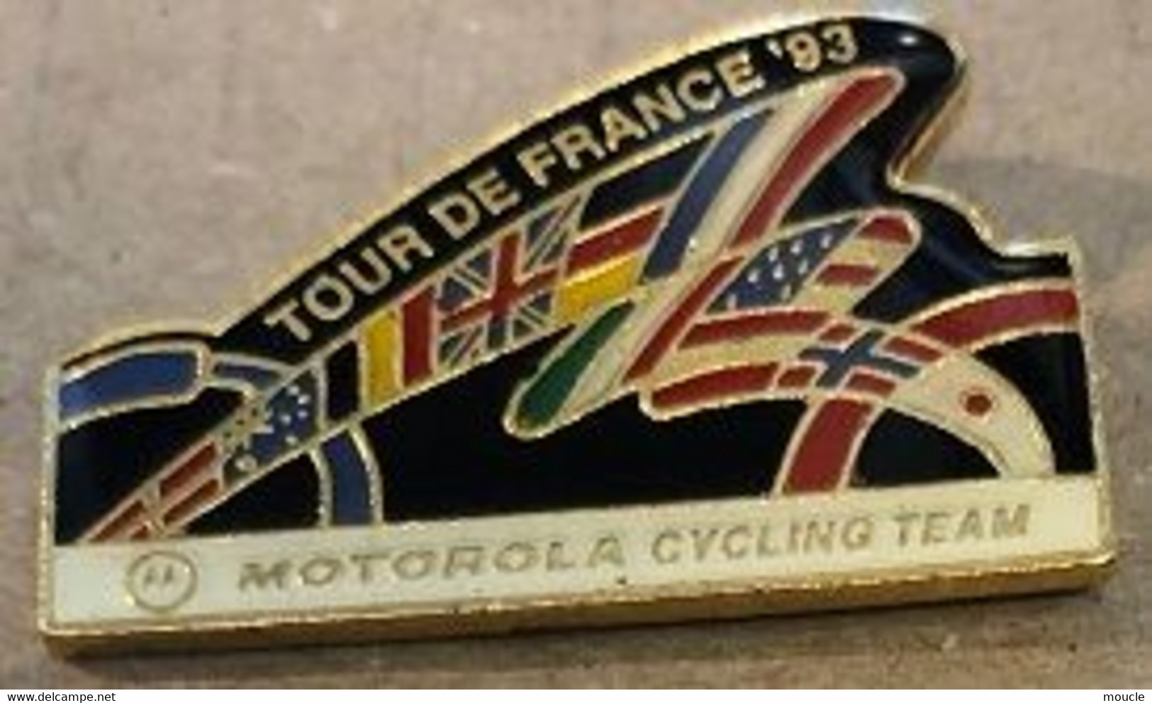 CYCLISME - VELO - CYCLISTE - TOUR DE FRANCE 93 - 1993 - EQUIPE MOTOROLA - CYCLING TEAM - DRAPEAUX  EUROPEEN -   (JAUNE) - Radsport