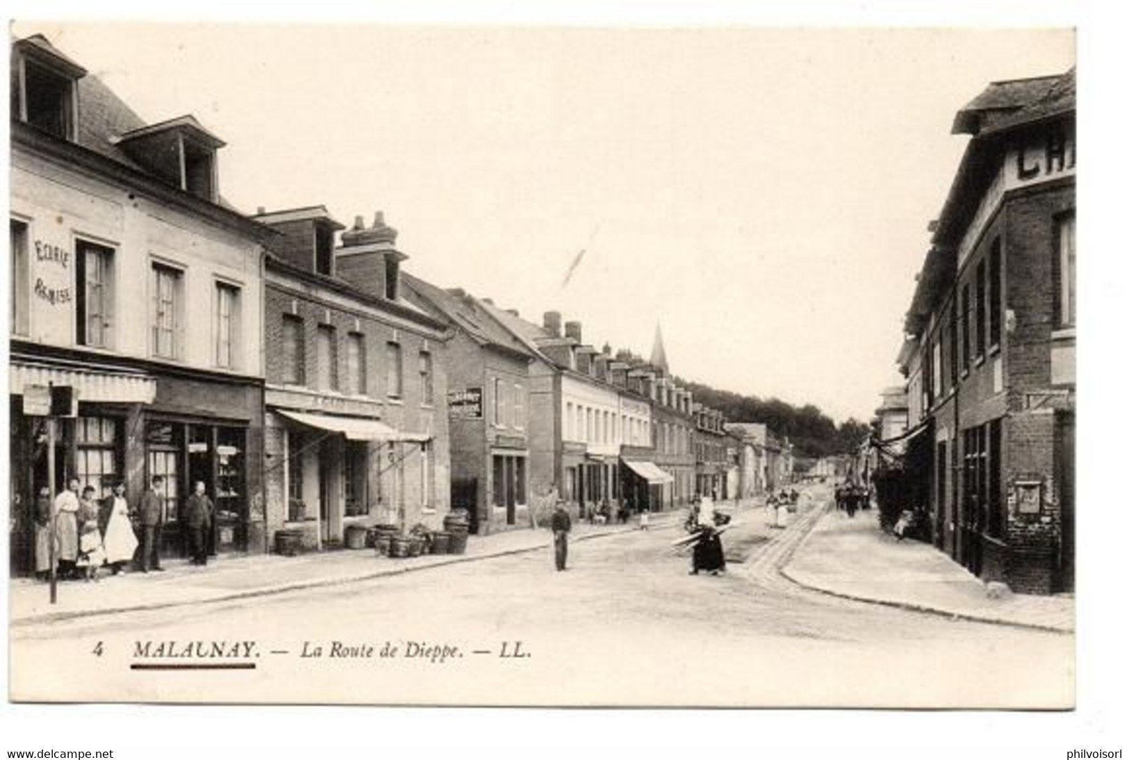 MALAUNAY LA ROUTE DE DIEPPE COMMERCES TRES ANIMEE - Altri & Non Classificati