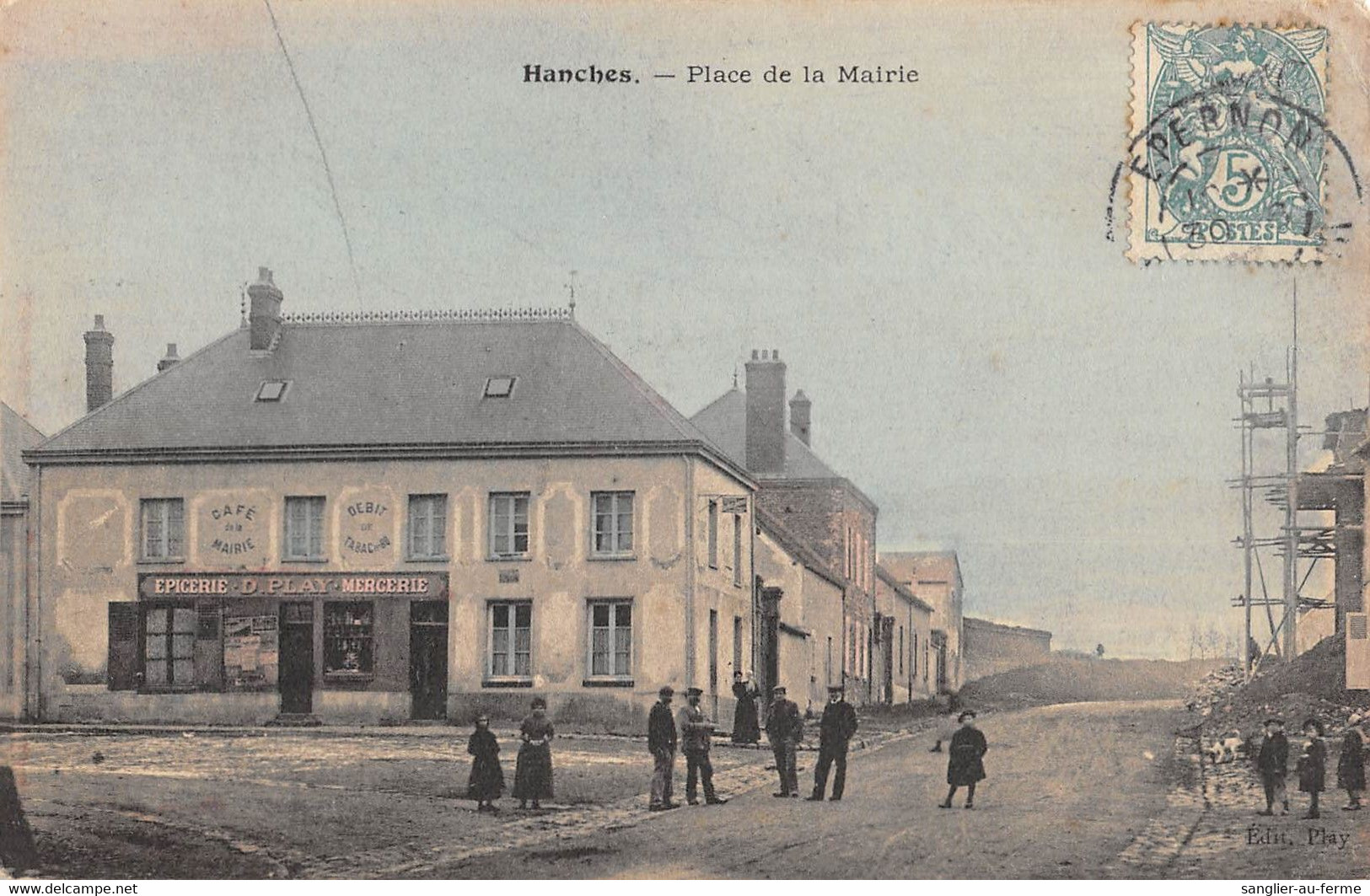 CPA 28 HANCHES PLACE DE LA MAIRIE - Autres & Non Classés