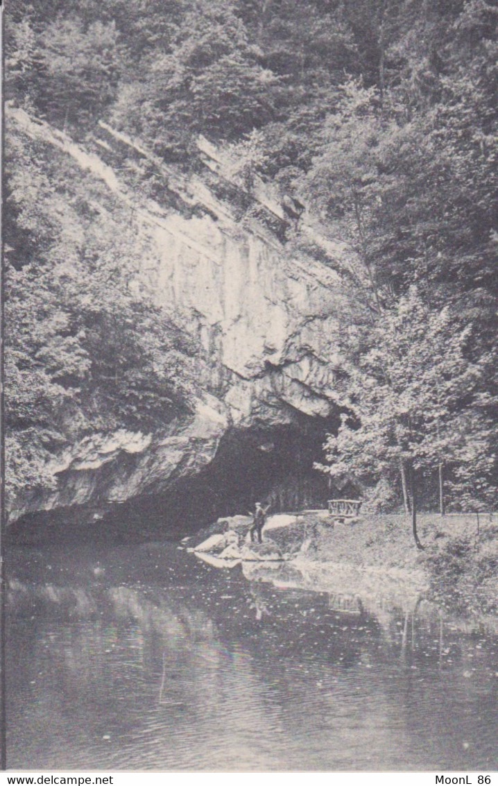 BELGIQUE - LA SORTIE DE LA GROTTE DE HAN  Sur Lesse Et De Rochefort - Rochefort