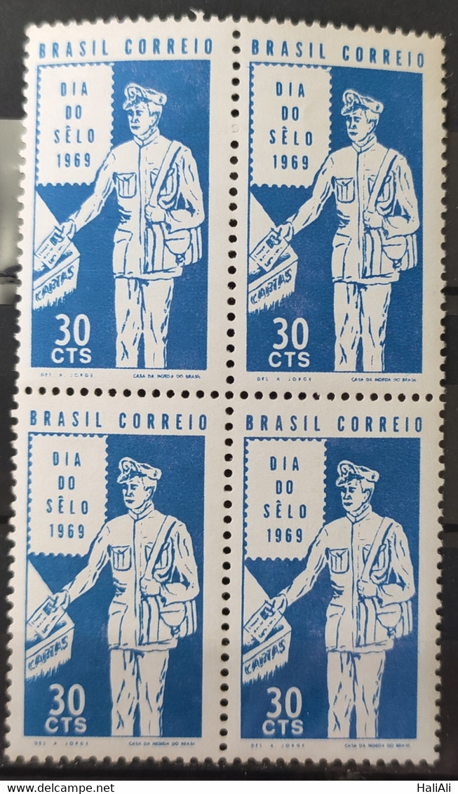 C 641 Brazil Stamp Day Brazil Stamp Postman Servico Postal 1969 Block Of 4 - Andere & Zonder Classificatie