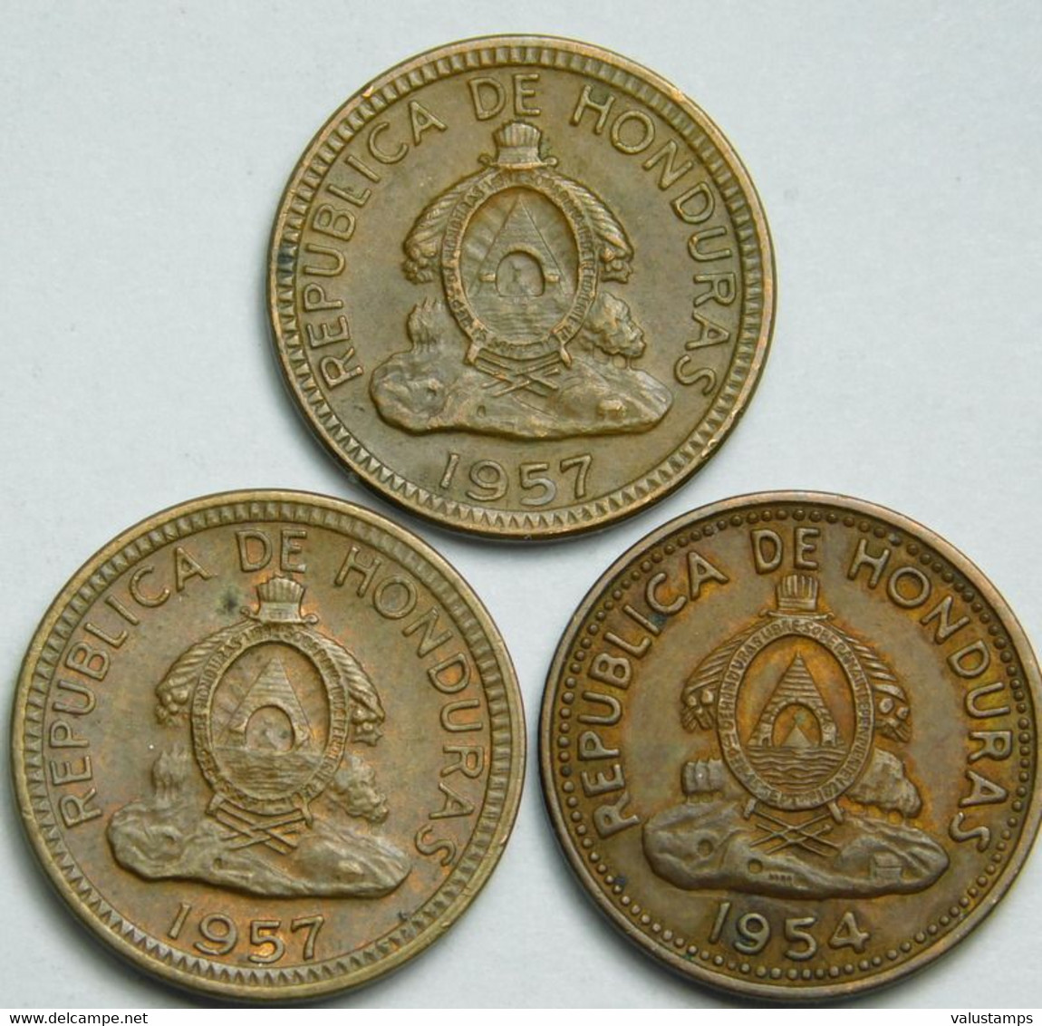 3x One Centavo Honduras  2x 1957 , 1x 1954  Small Coins  56-539 - Honduras