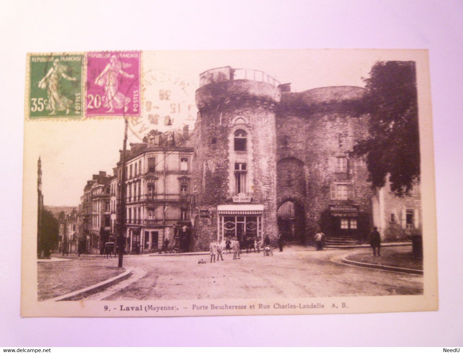 GP 2021 - 203  LAVAL  (Mayenne)  :  Porte Beucheresse Et Rue Charles-Landelle  1938    XXX - Laval
