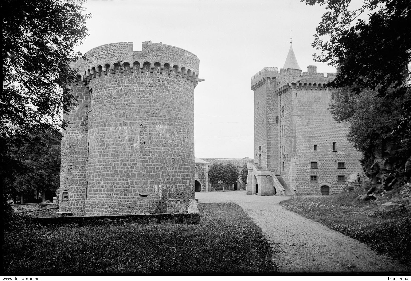 PN 002 - PUY DE DOME - PONTGIBAUD - Le Chateau - Plaque Photo Originale - Plaques De Verre