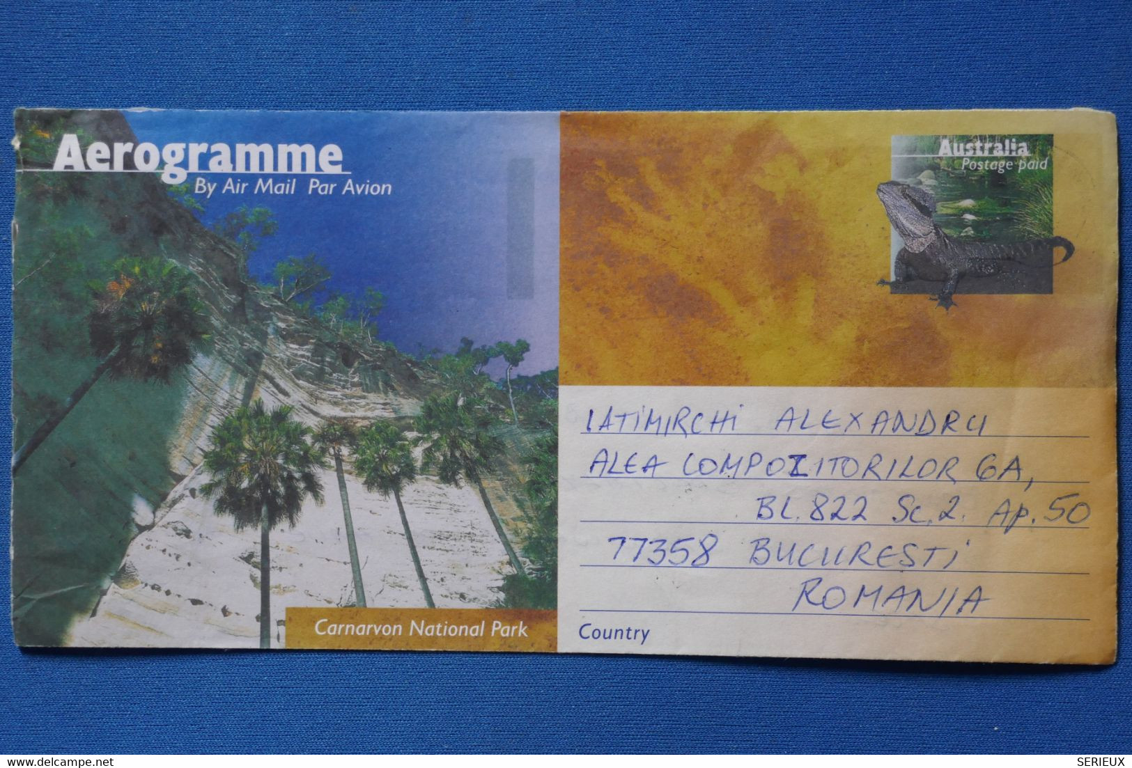 B101  AUSTRALIA  BELLE LETTRE AEROGRAMME 1998 PAR AVION   POUR   ROUMANIA+AFFRANCHISSEMENT PLAISANT - Storia Postale