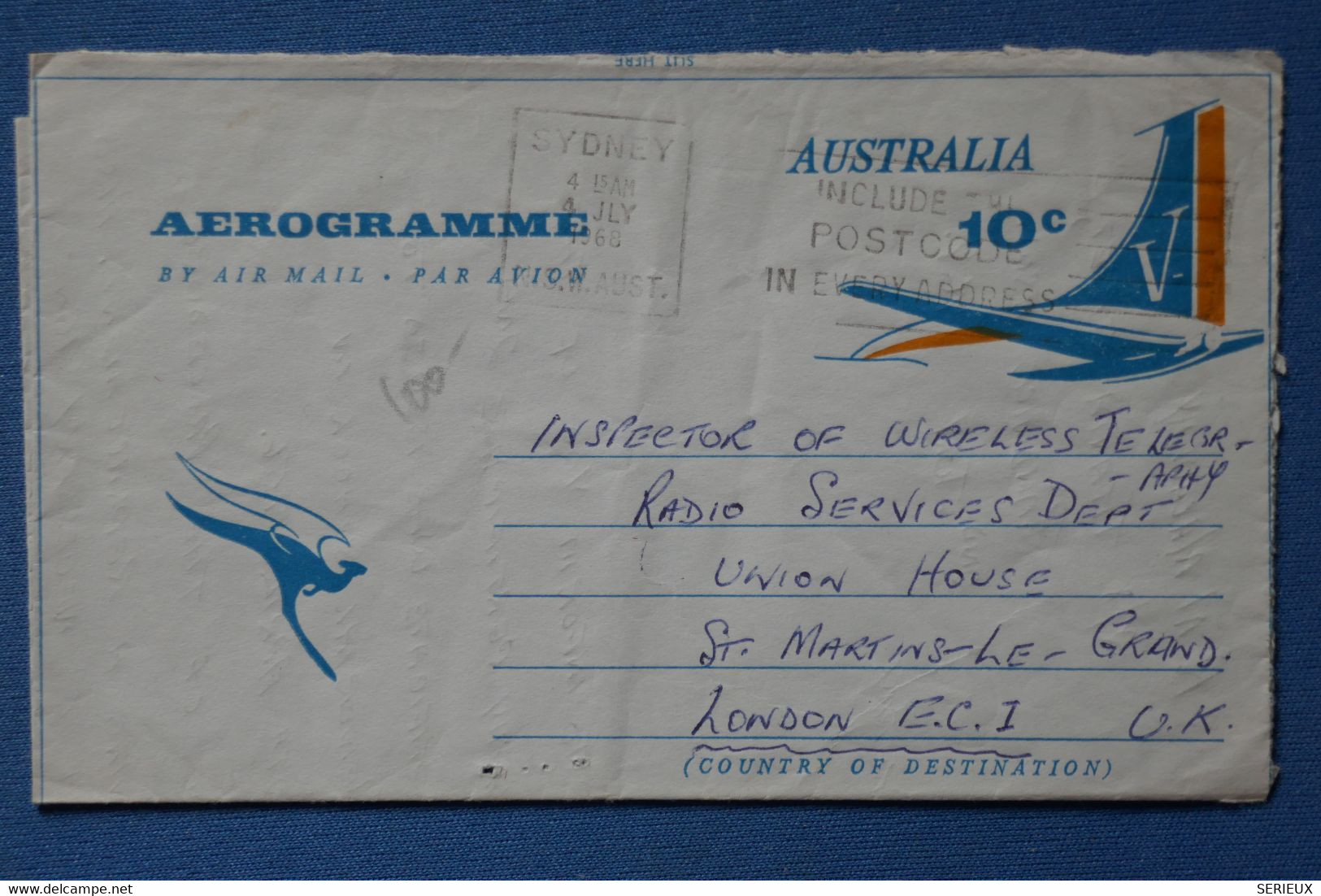 B101  AUSTRALIA  BELLE LETTRE AEROGRAMME 1960 PAR AVION  SYDNEY  POUR    LONDON G.B+AFFRANCHISSEMENT PLAISANT - Briefe U. Dokumente