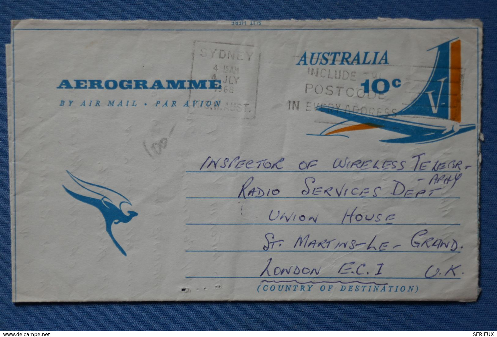 B101  AUSTRALIA  BELLE LETTRE AEROGRAMME 1960 PAR AVION  SYDNEY  POUR    LONDON G.B+AFFRANCHISSEMENT PLAISANT - Lettres & Documents