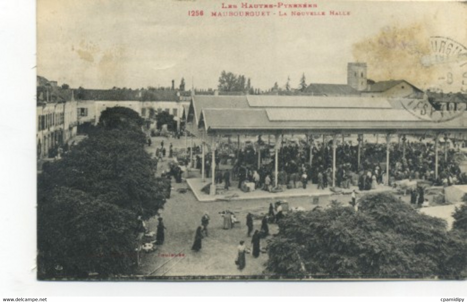 65/MAUBOURGUET - La Nouvelle Halle (Haute Pyrénées) ANIMEE ! - Maubourguet