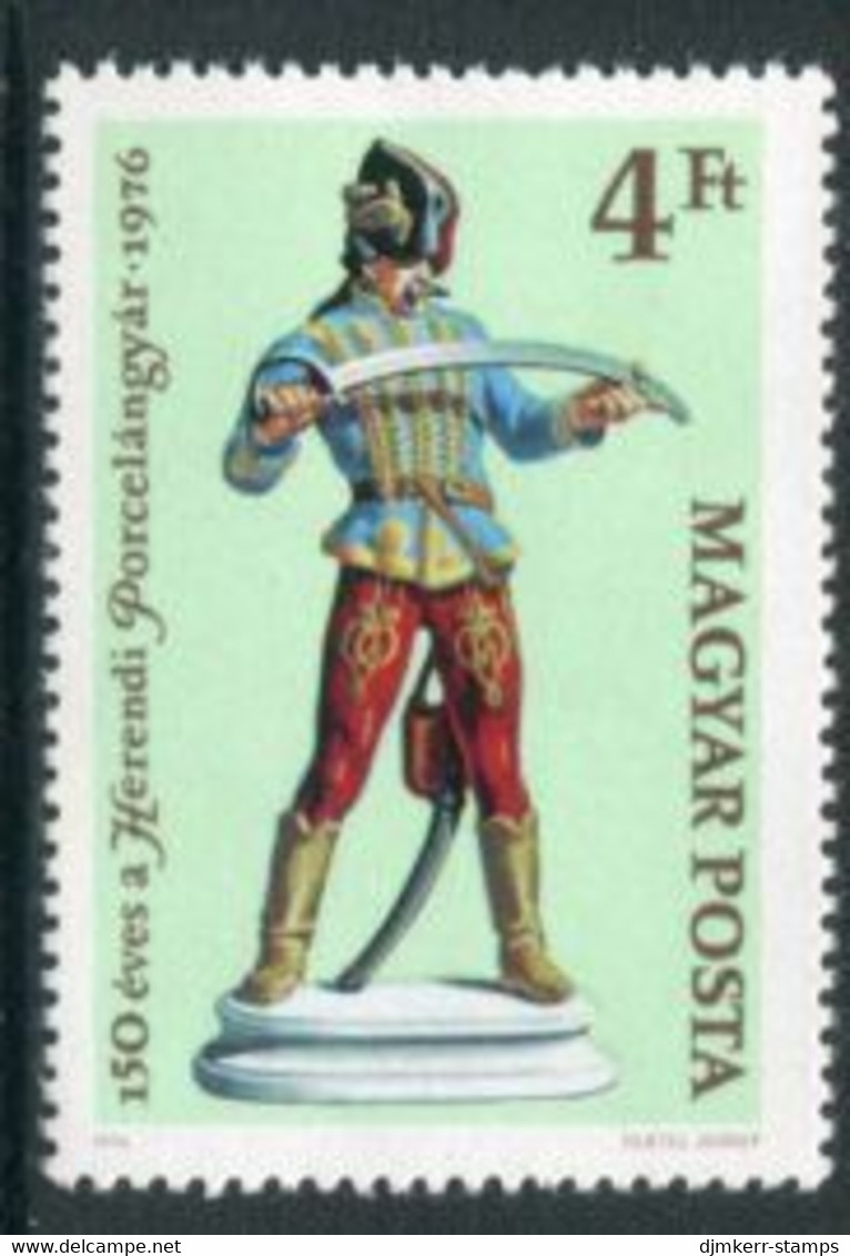 HUNGARY 1976 Herend Porcelain Factory MNH / **..  Michel 3142 - Unused Stamps