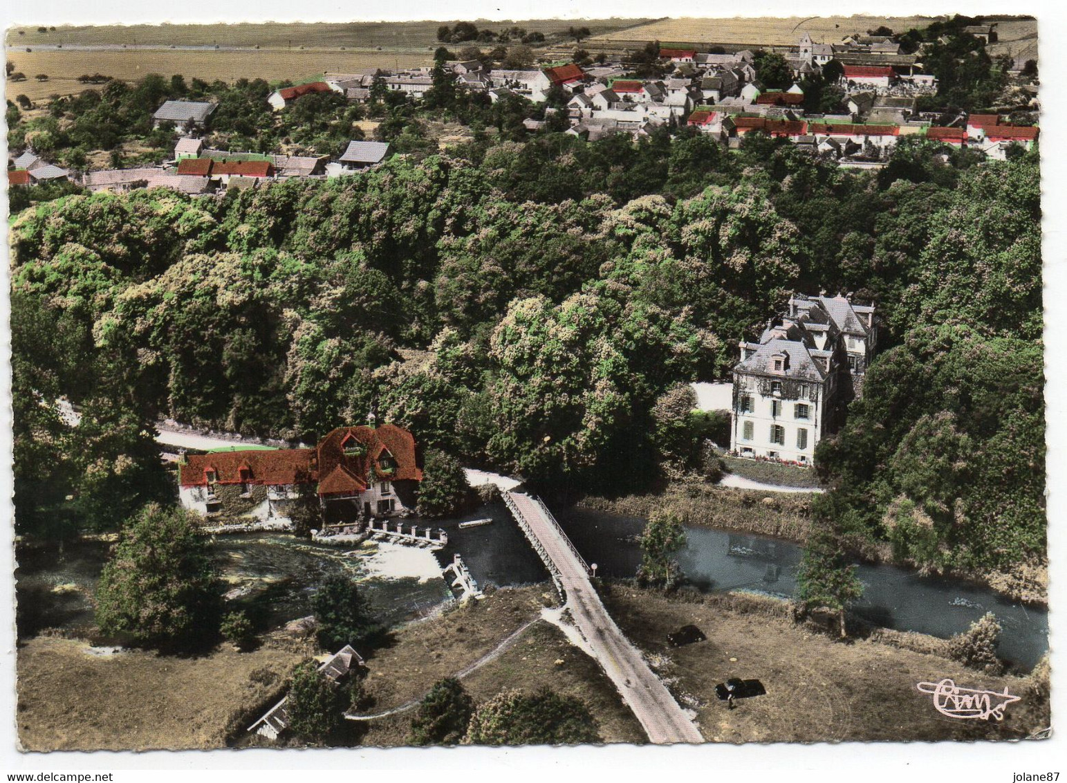 CPSM  27    FOURGES      1965    VUE AERIENNE HOSTELLERIE DU MOULIN DE FOURGES - Fourges