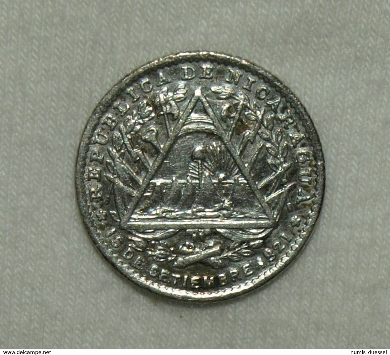 Silber/Silver Nicaragua Independence 1821, 1887 H, 5 Centavos VZ/XF - Nicaragua