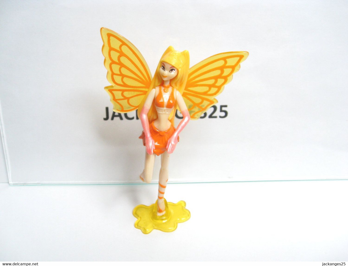 KINDER MPG NV 127  WINX CLUB  2011  + BPZ - Familles