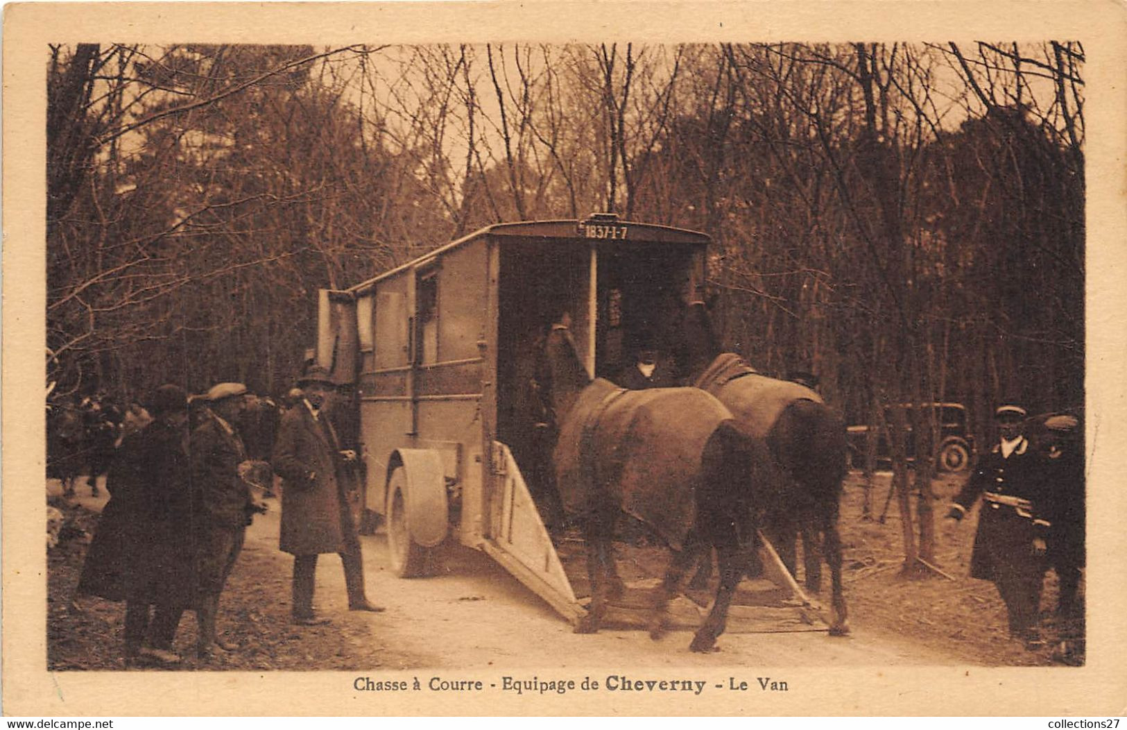 41-CHEVERNY- CHASSE A COURRE- EQUIPAGE DE CHEVERNY , LE VAN - Cheverny