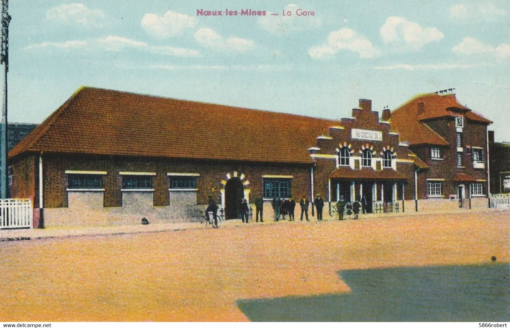 CARTE POSTALE ORIGINALE ANCIENNE COULEUR : NOEUX LES MINES LA GARE  ANIMEE PAS DE CALAIS (62) - Stazioni Senza Treni