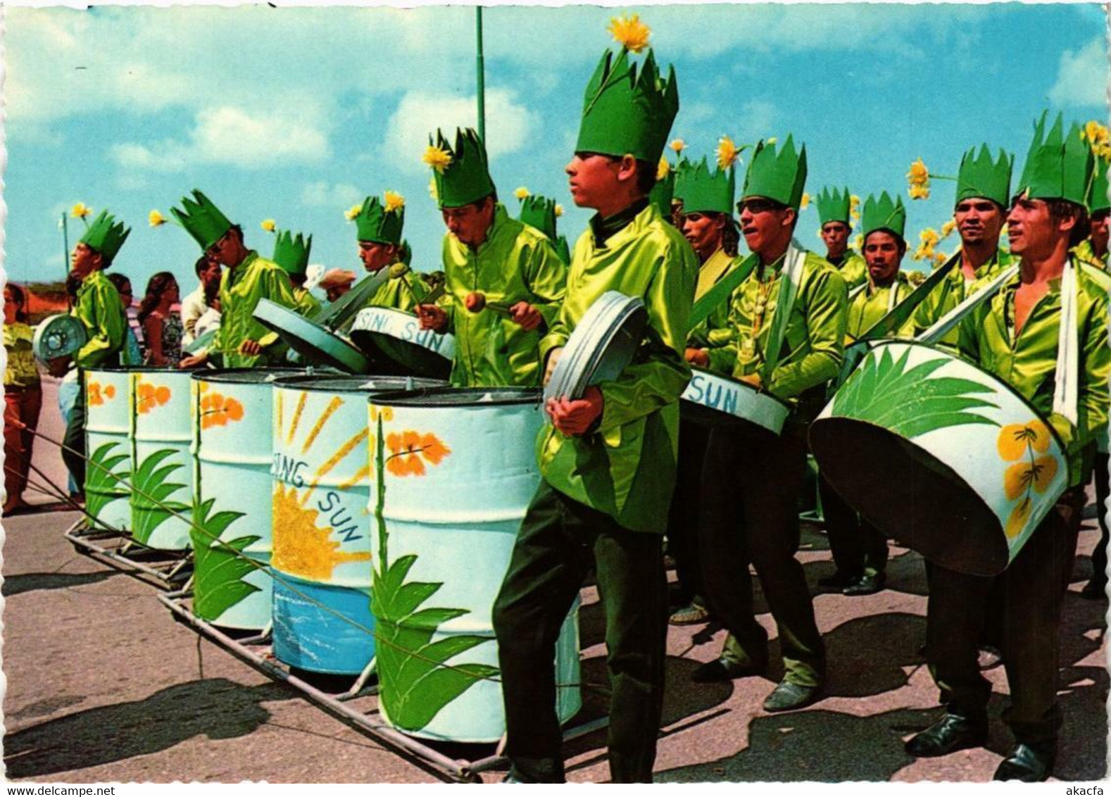 CPM AK Carnaval On Aruba ARUBA (750332) - Aruba