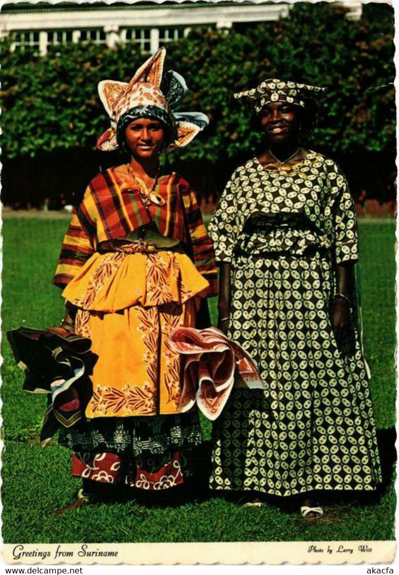 CPM AK Some Creole Girls In Typical Surname Kotto Dresses SURINAME (750403) - Surinam