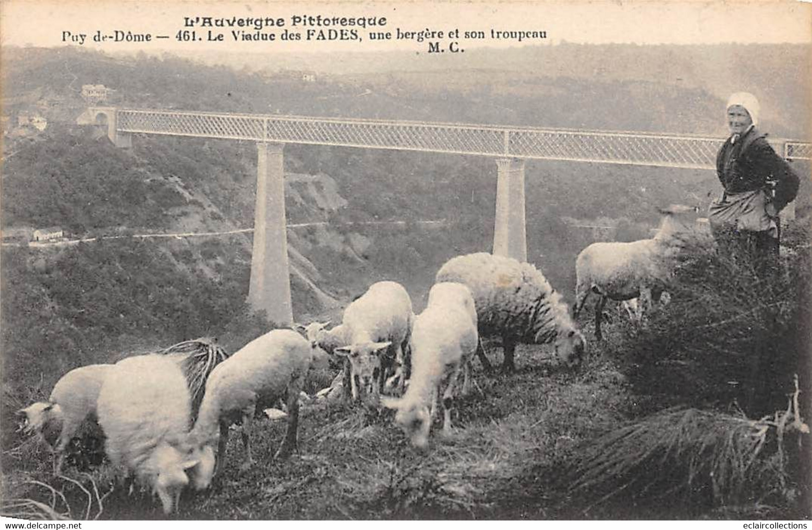 Viaduc De Fades          63       Bergère Et Son Troupeau De Moutons     N° 2043     (voir Scan) - Otros & Sin Clasificación