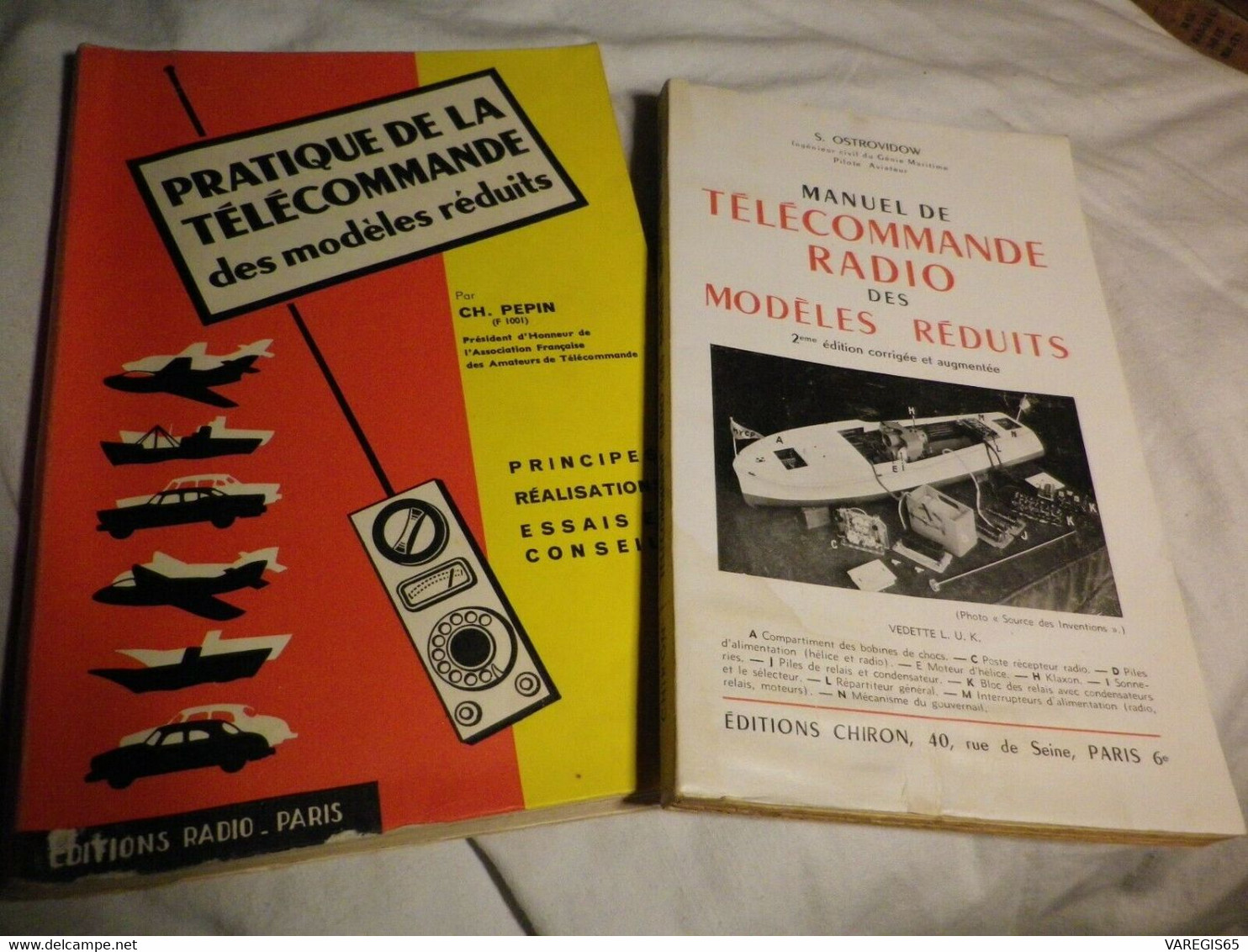 2 LIVRES - MANUEL TELECOMMANDE RADIO 1955 - PRATIQUE DE LA TELECOMMANDE 1961 - POUR MODELES  REDUITS - Modélisme