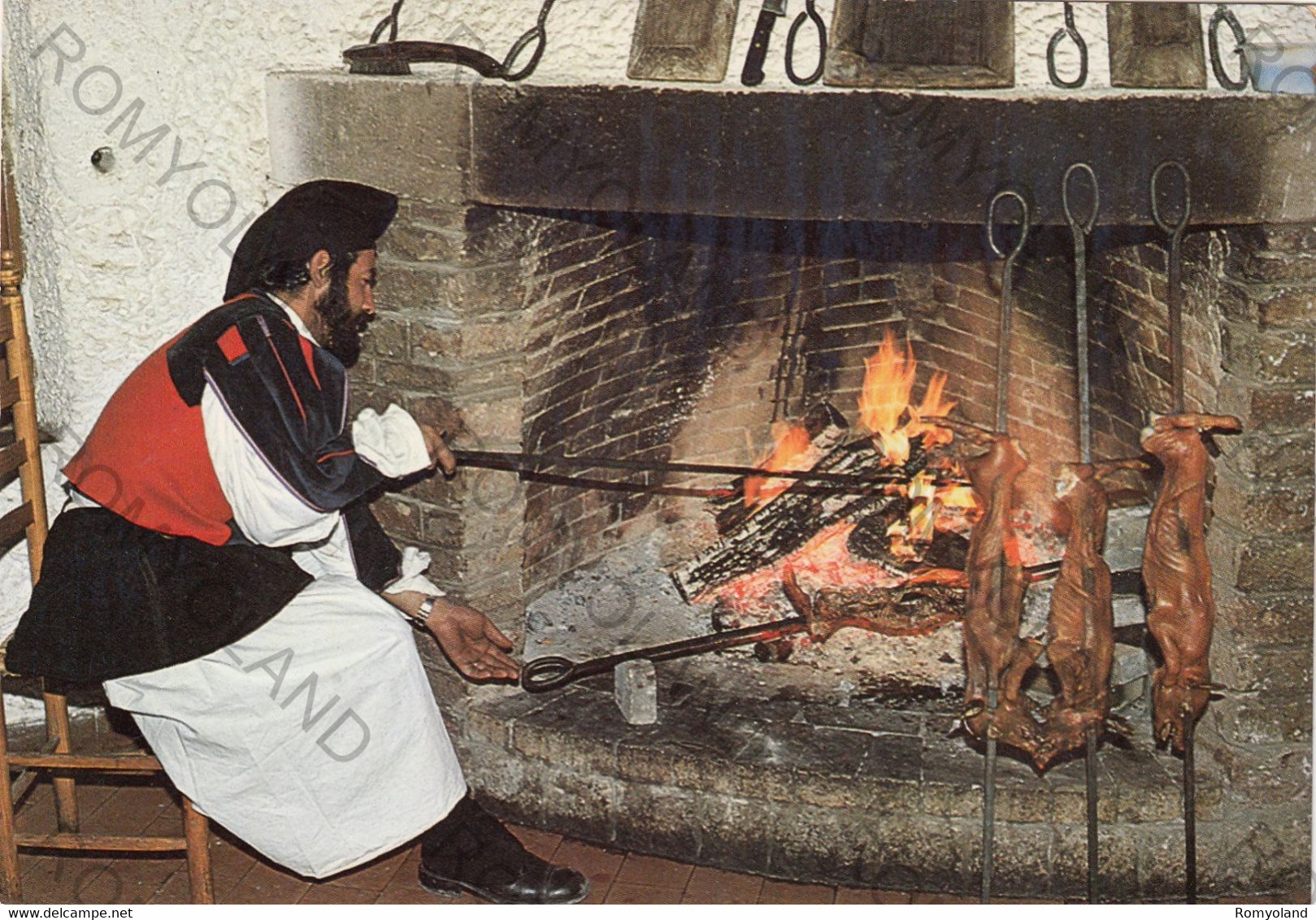 CARTOLINA  PORTOTORRES,SASSARI,SARDEGNA,COSTUMI SARDI,BELLA ITALIA,BELLA ITALIA,RELIGIONE,STORIA,CULTURA,VIAGGIATA 1957 - Sassari