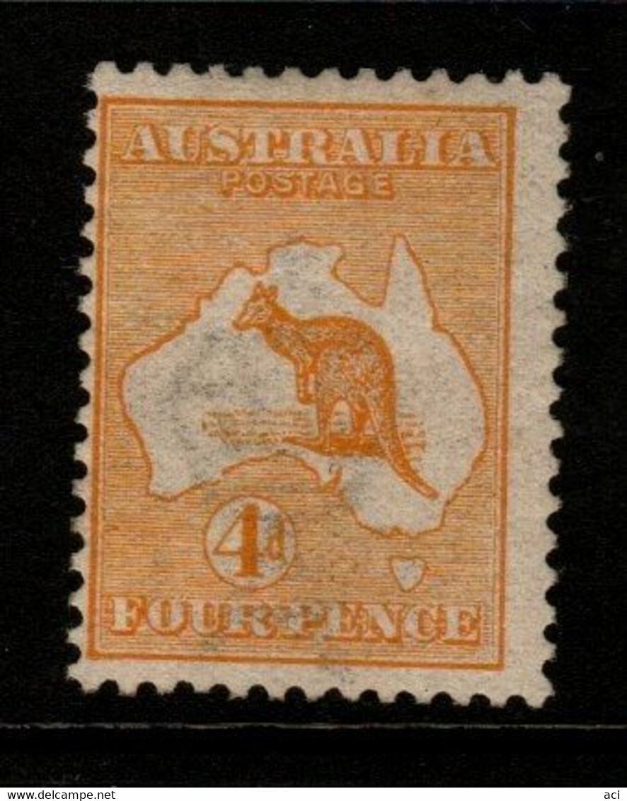 Australia SG 6a  1913 First Watermark Kangaroo,4d Orange Yellow,Mint Light Hinged - Ongebruikt