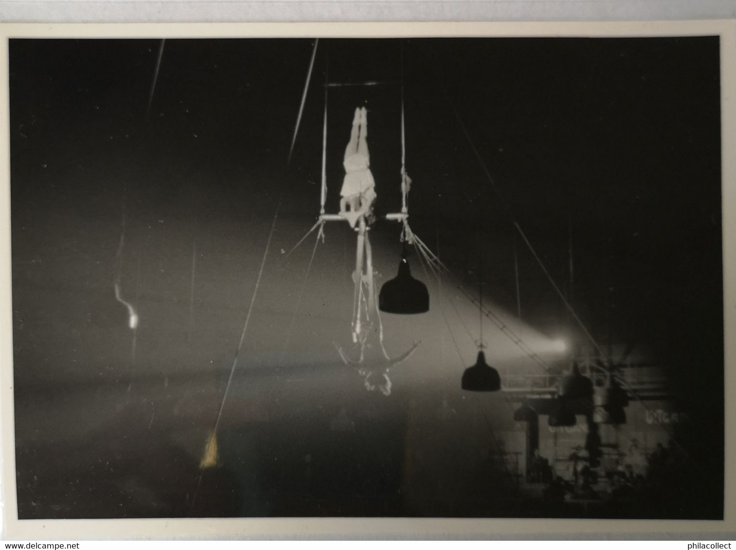 Circus - Cirque // Carte Photo - RPPC To Identify, Prob. Belgie No. 4. //Trapeze High Air Act.19?? - Circo