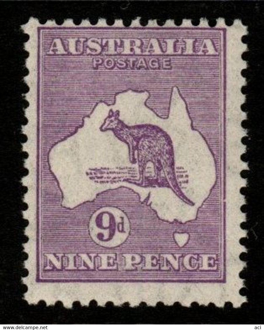 Australia SG 133  1931-47  C Of A Wtmk Kangaroo,9d Violet,Mint Never Hinged - Nuovi