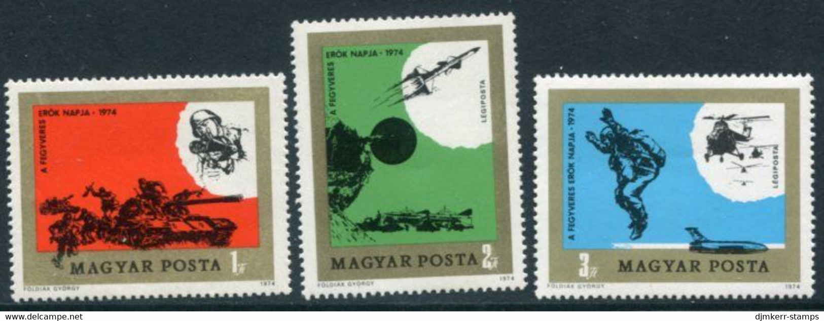HUNGARY 1974 Army Day MNH / **.  Michel 2982-84 - Unused Stamps