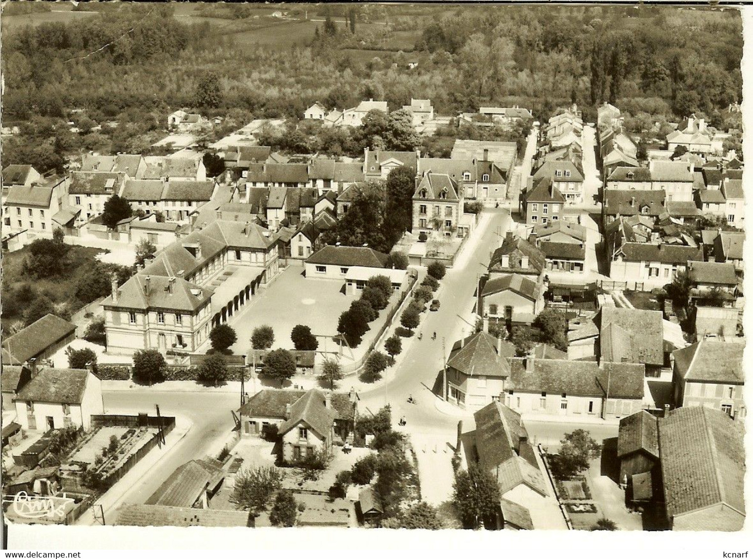 CP De ARCIS-sur-AUBE " Quartier Des Ecoles " - Arcis Sur Aube