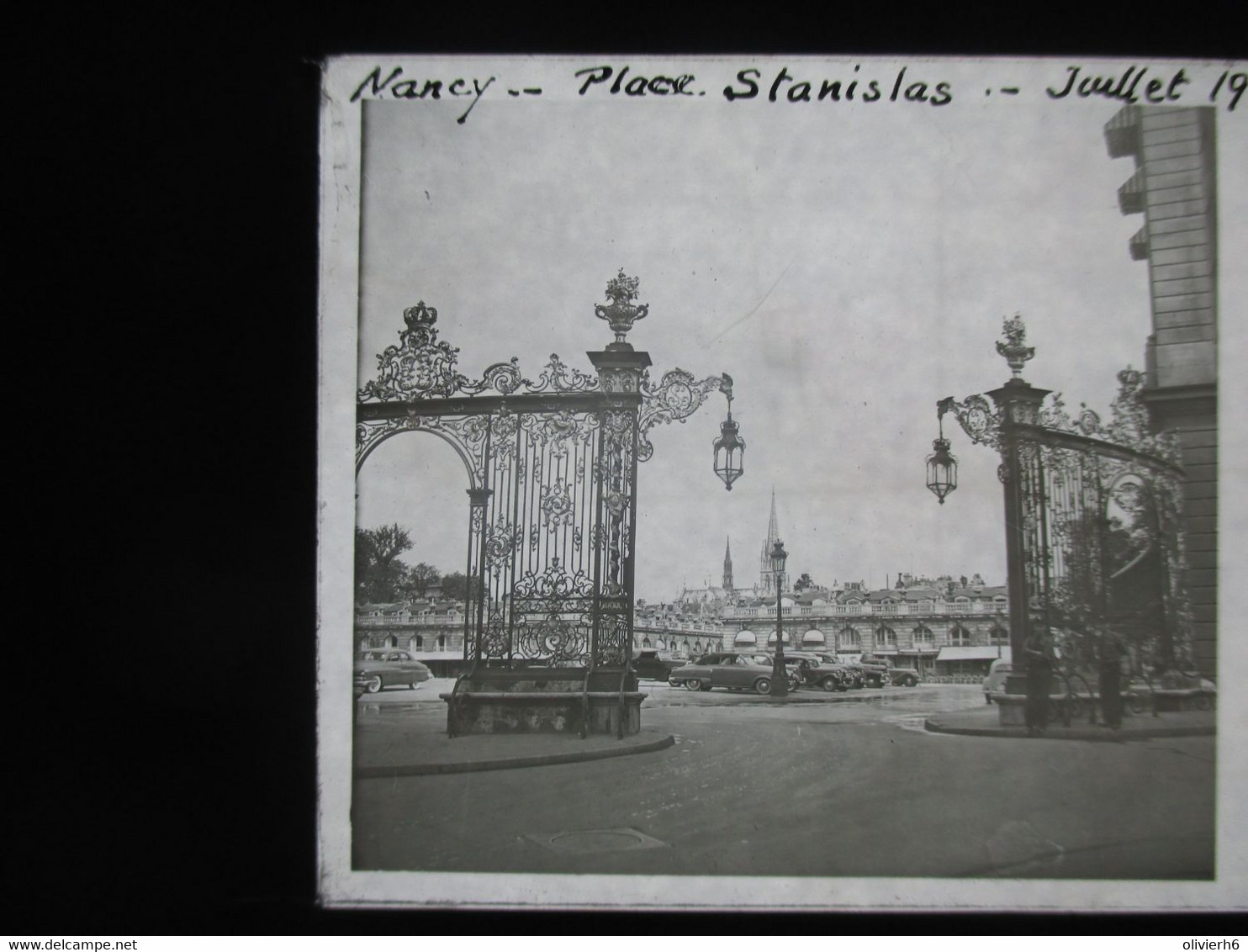 VUE STEREOSCOPIQUE SUR VERRE (M2105) FRANCE NANCY Années 50 (3 Vues) Place Stanislas - Stereo-Photographie