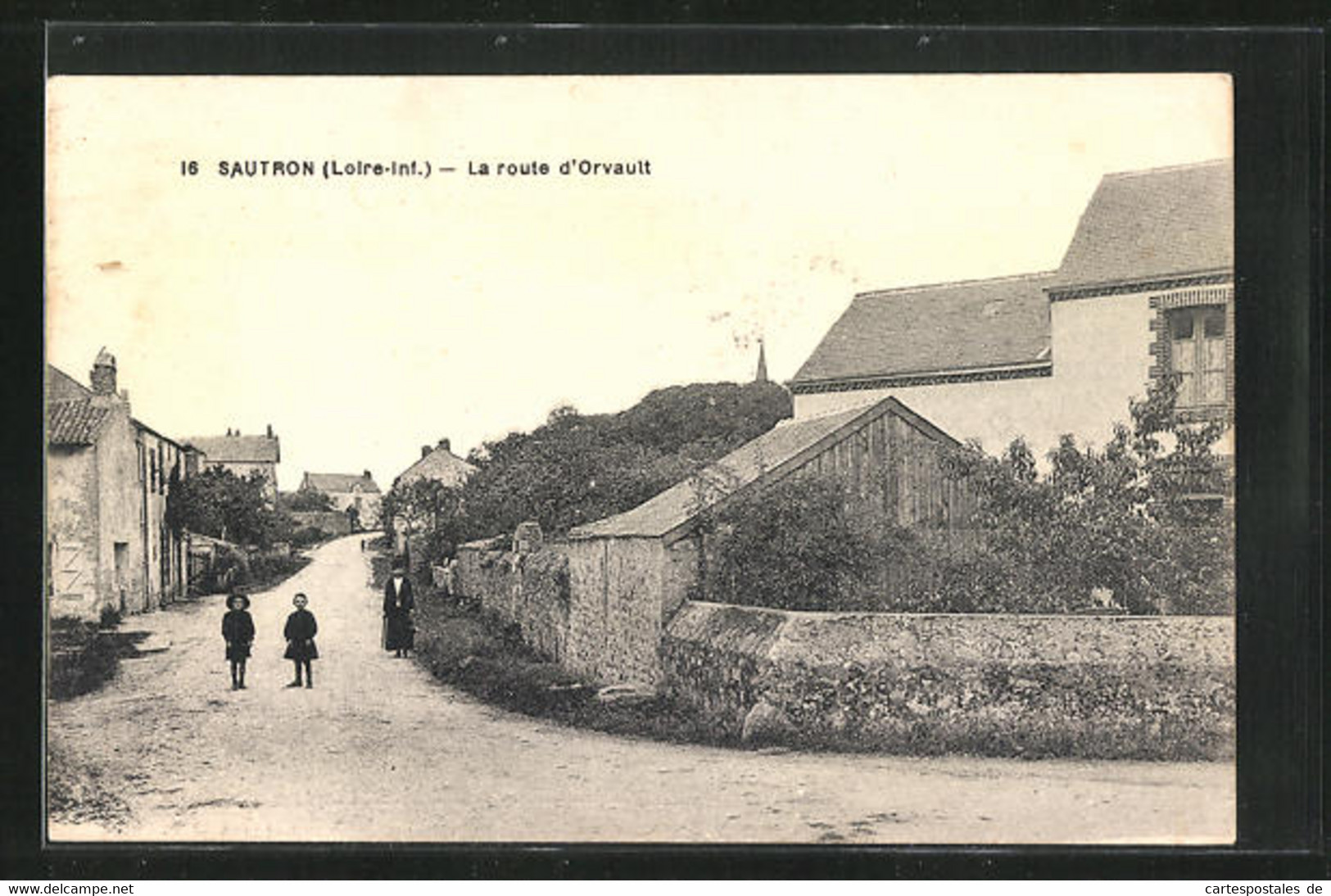 CPA Sautron, La Route D`Orvault - Orvault