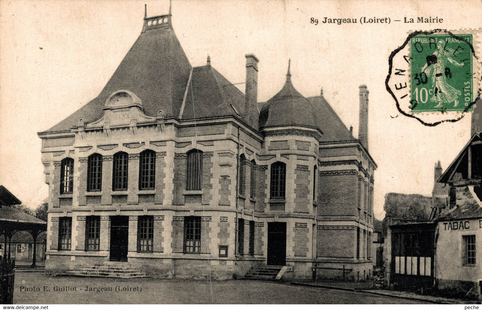 N°85254 -cpa Jargeau -la Mairie- - Jargeau