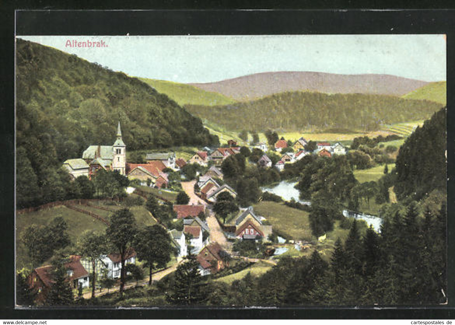 AK Altenbrak, Ortsansicht Mit Kirche Und Waldpanorama - Altenbrak