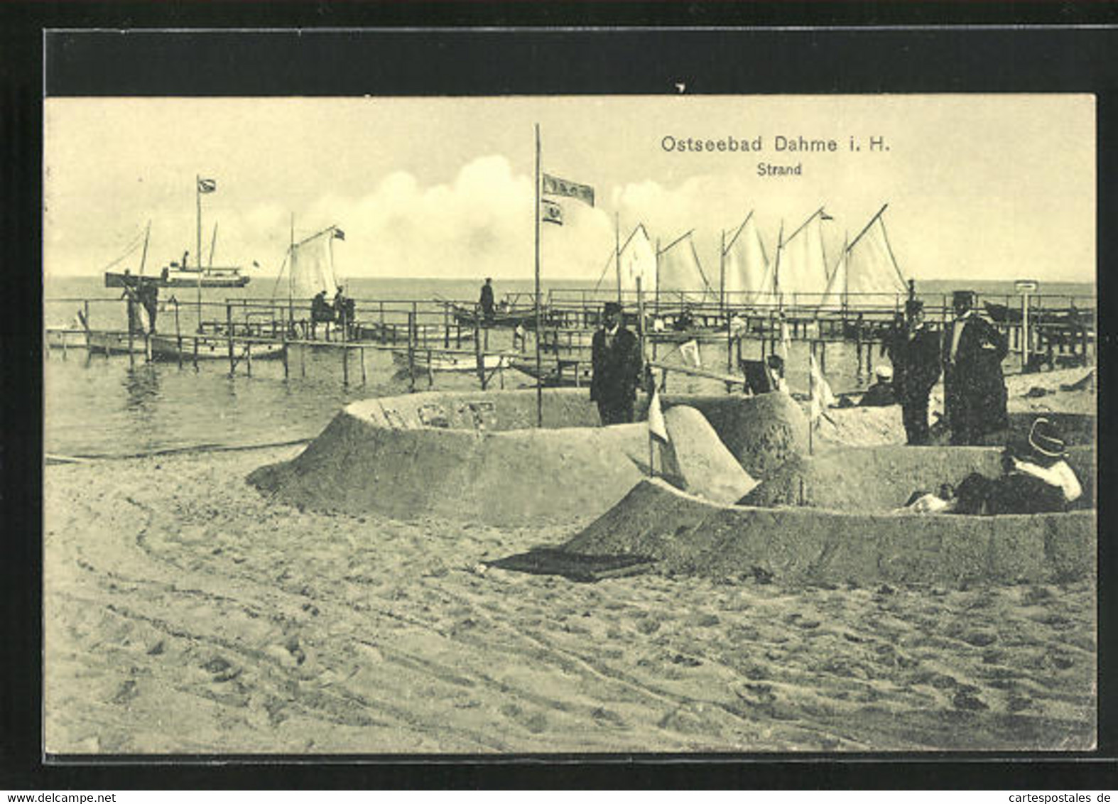 AK Dahme / Holstein, Strand Mit Strandburgen - Dahme