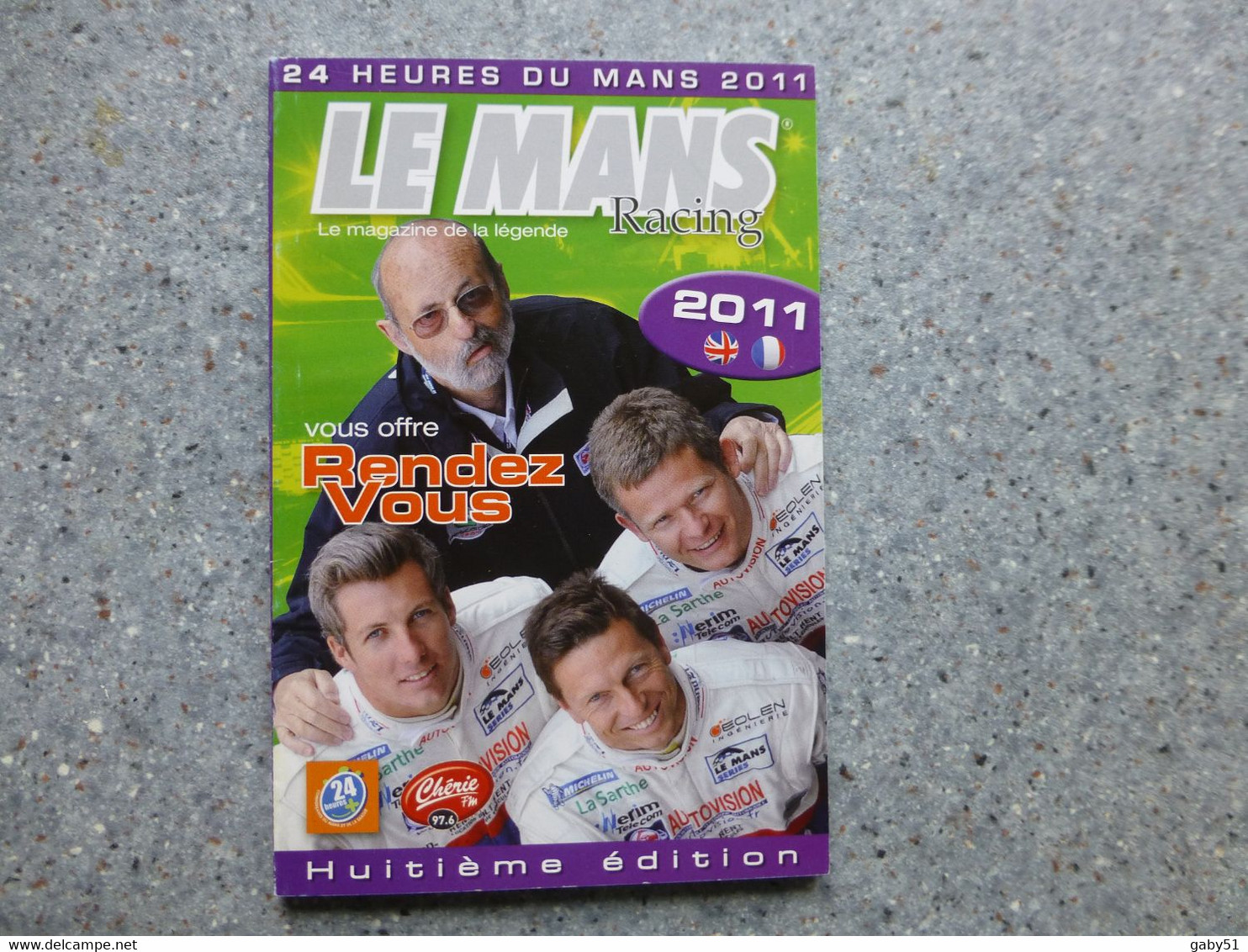 24 Heures Du Mans 2011 Le Mans Racing, Pescarolo, Petit Format, 100 Pages Illustrées  ; REV 06 - Non Classés