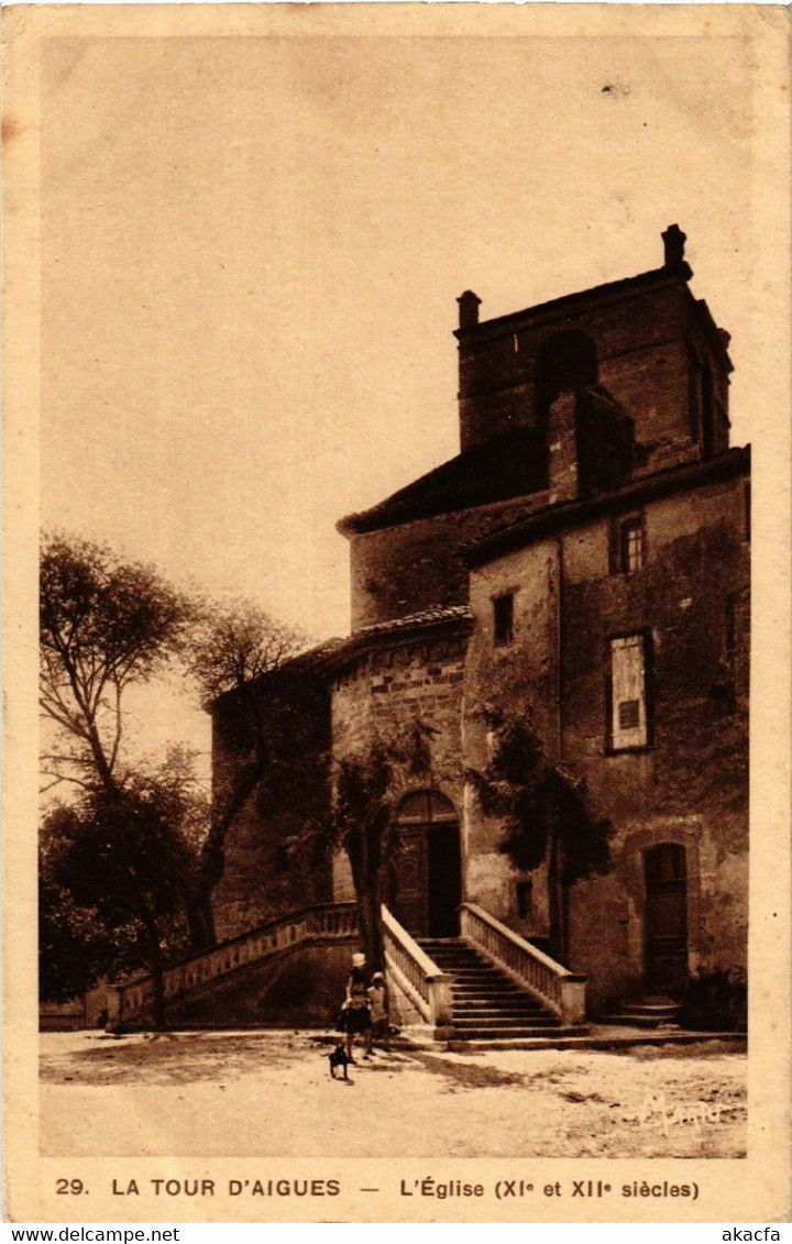 CPA AK La TOUR-d'AIGUES - L'Église (512316) - La Tour D'Aigues