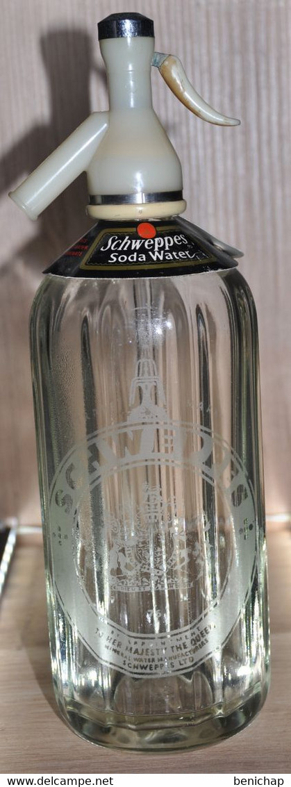 SIPHON Schweppes Soda Water - By Appointment To 70 Her Majesty The Queen. - Soda