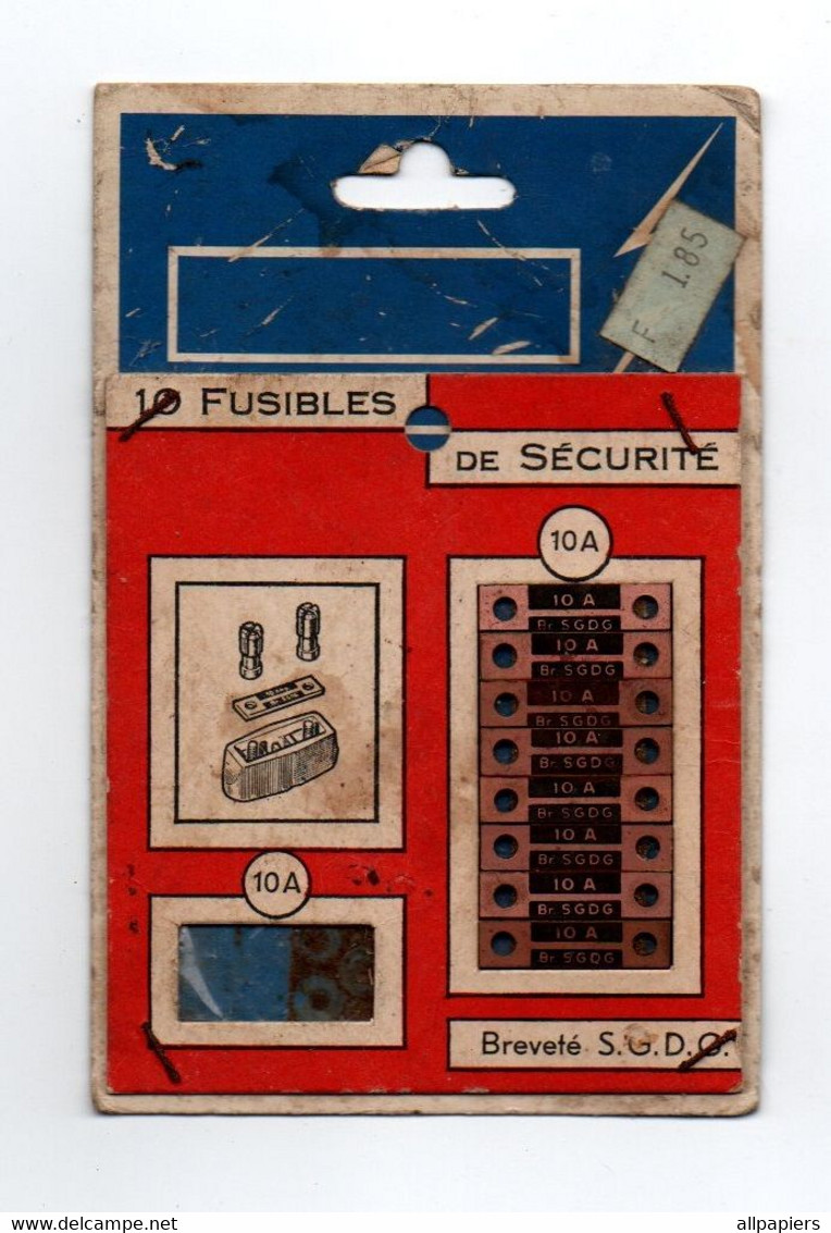 Présentoir Carton Avec 10 Fusibles De Sécurité Breveté S.G.D.G. Avec étiquette De Prix De 1.85 Francs - Format :9.5x14.5 - Matériel Et Accessoires